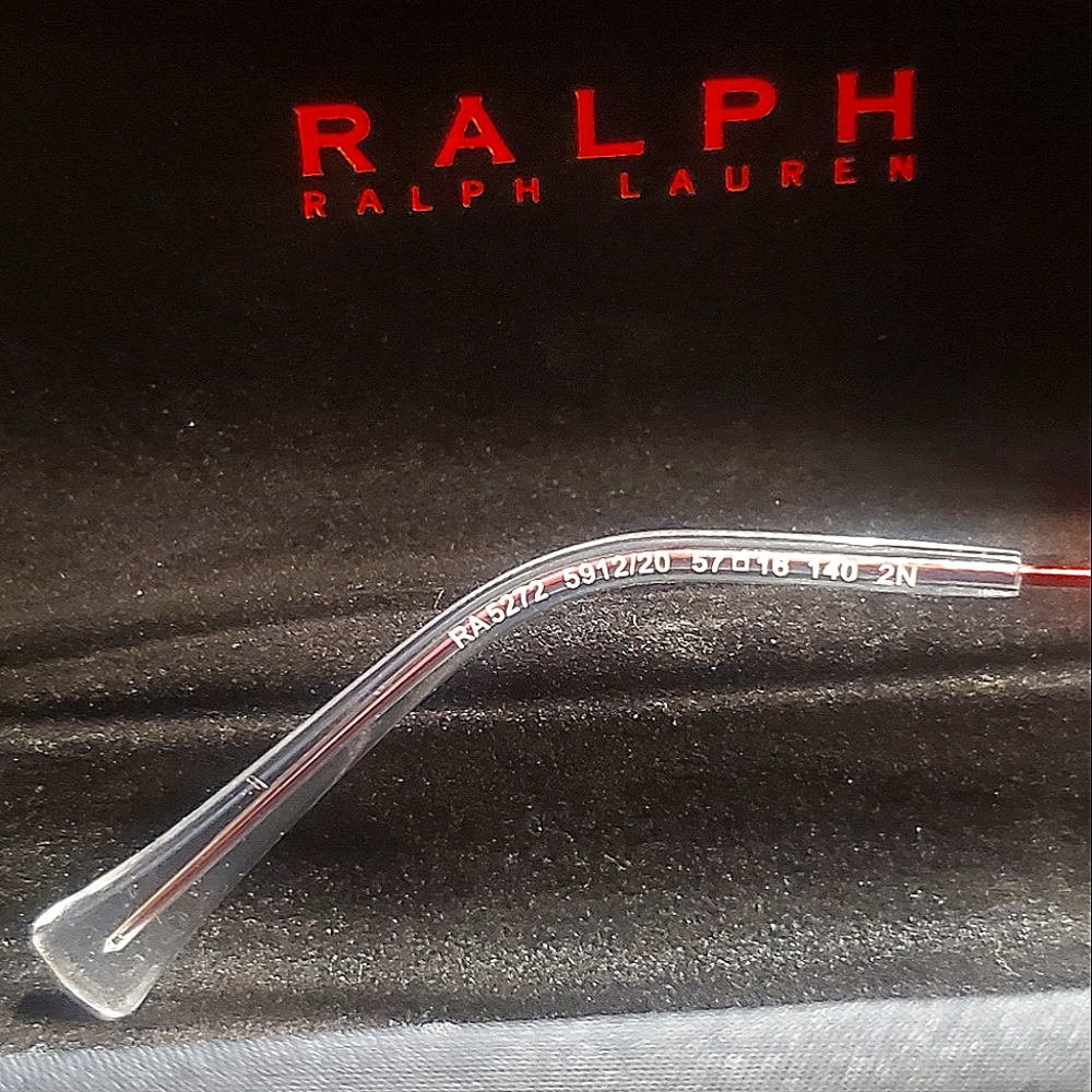Ralph Red Sunglasses - Picture 4 of 4